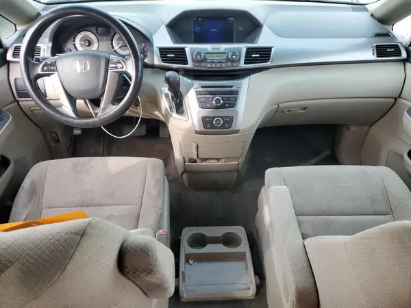 5FNRL5H25HB001899 2017 HONDA ODYSSEY - Image 8