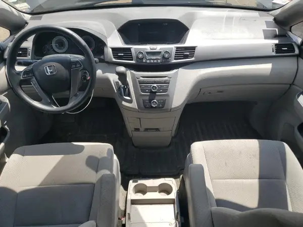5FNRL5H26GB029841 2016 HONDA ODYSSEY - Image 8