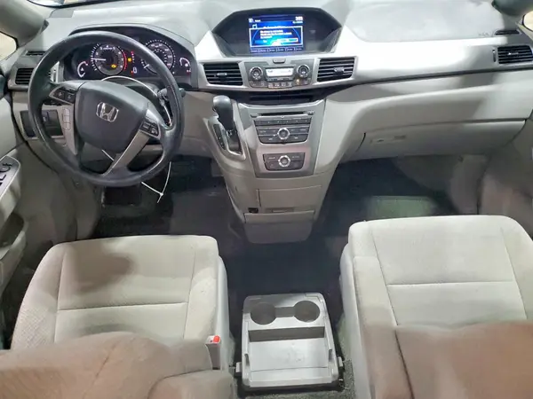 5FNRL5H26GB047840 2016 HONDA ODYSSEY - Image 8