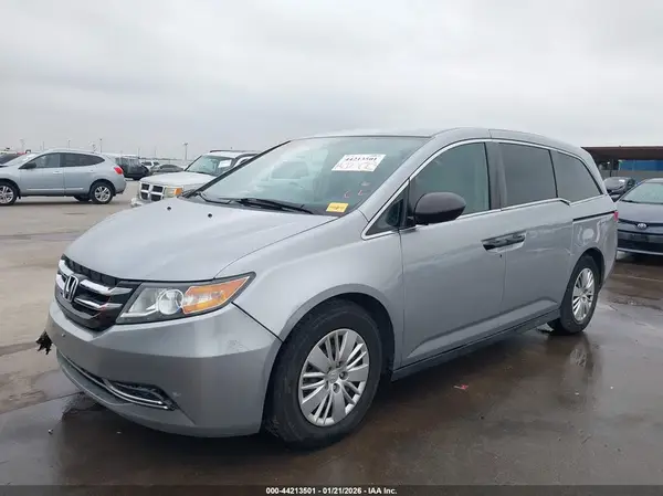 5FNRL5H26GB068607 2016 HONDA ODYSSEY - Image 2