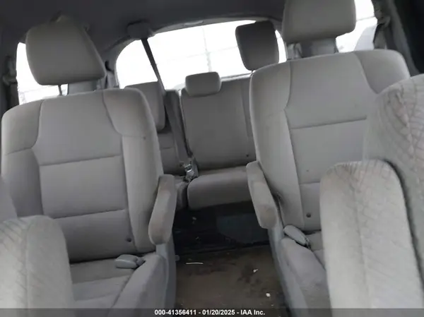 5FNRL5H26HB017271 2017 HONDA ODYSSEY - Image 8