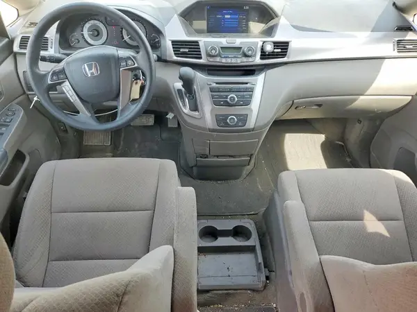 5FNRL5H26HB501120 2017 HONDA ODYSSEY - Image 8