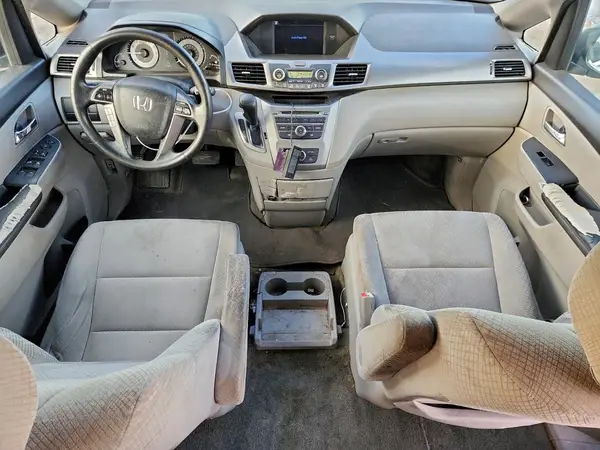 5FNRL5H27GB101582 2016 HONDA ODYSSEY - Image 8