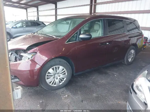 5FNRL5H28GB023619 2016 HONDA ODYSSEY - Image 2