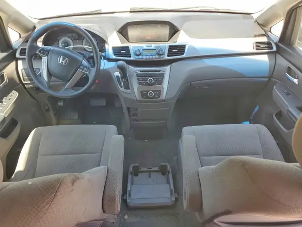 5FNRL5H28GB103454 2016 HONDA ODYSSEY - Image 8