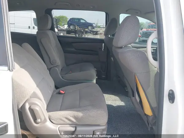 5FNRL5H28GB505801 2016 HONDA ODYSSEY - Image 8