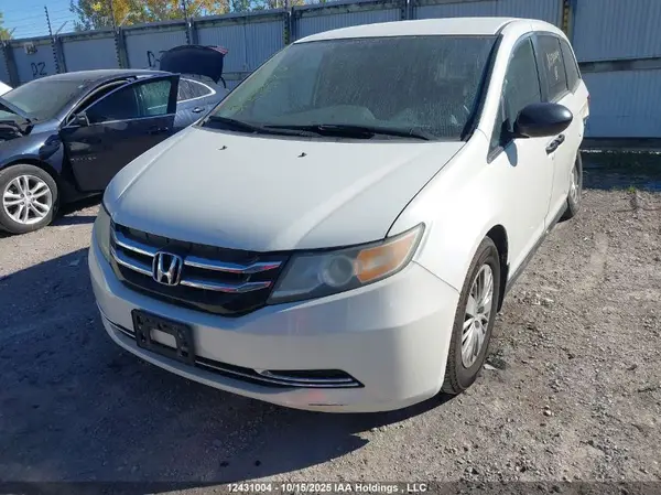 5FNRL5H28GB509895 2016 HONDA ODYSSEY - Image 2