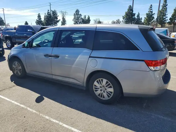 5FNRL5H29GB076815 2016 HONDA ODYSSEY - Image 2
