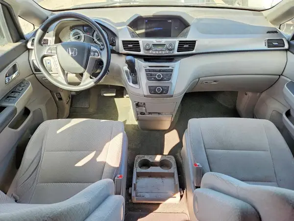 5FNRL5H29GB076815 2016 HONDA ODYSSEY - Image 8