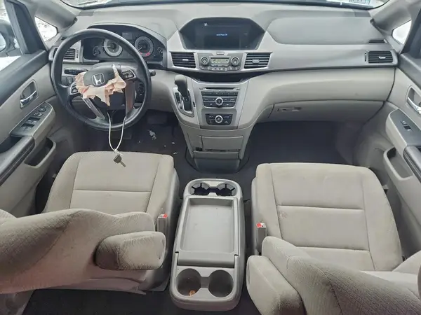 5FNRL5H29GB132090 2016 HONDA ODYSSEY - Image 8