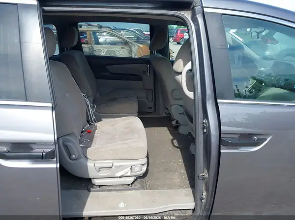 5FNRL5H29GB143932 2016 HONDA ODYSSEY - Image 8