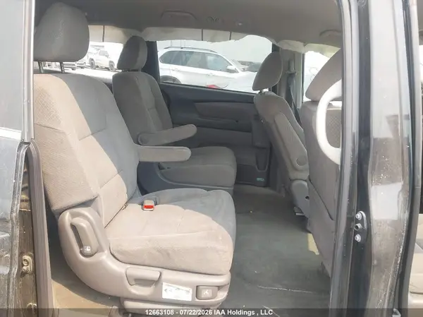 5FNRL5H29GB503992 2016 HONDA ODYSSEY - Image 8