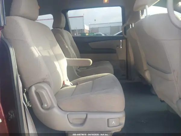 5FNRL5H2XGB051664 2016 HONDA ODYSSEY - Image 8