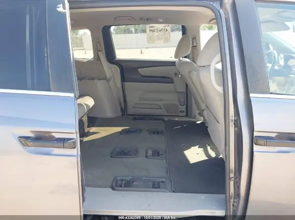 5FNRL5H2XGB081909 2016 HONDA ODYSSEY - Image 8