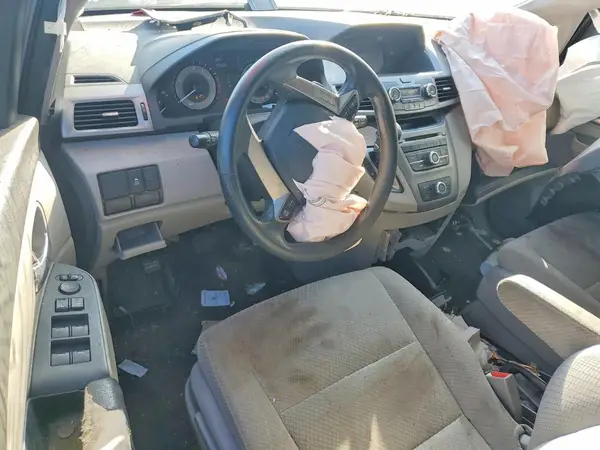 5FNRL5H2XGB113211 2016 HONDA ODYSSEY - Image 8