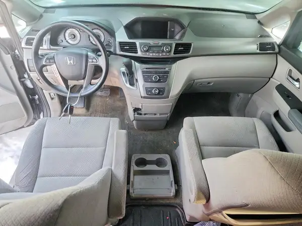 5FNRL5H2XGB161355 2016 HONDA ODYSSEY - Image 8