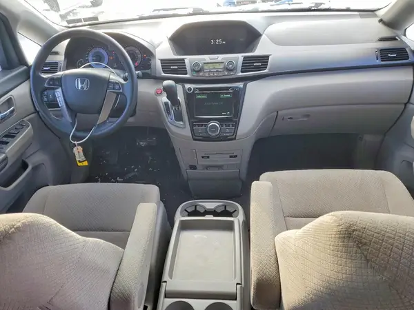 5FNRL5H30GB019671 2016 HONDA ODYSSEY - Image 8