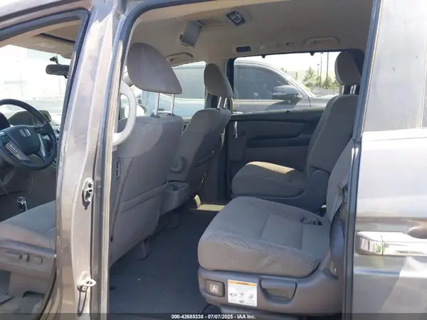 5FNRL5H30GB046420 2016 HONDA ODYSSEY - Image 8