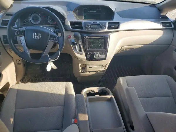 5FNRL5H30GB061645 2016 HONDA ODYSSEY - Image 8