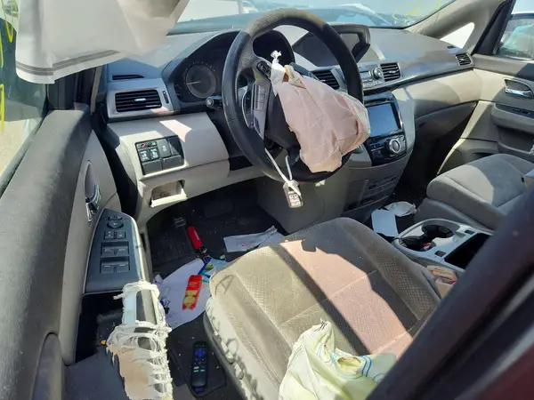 5FNRL5H30GB077702 2016 HONDA ODYSSEY - Image 8