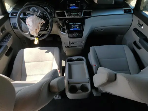 5FNRL5H30GB085511 2016 HONDA ODYSSEY - Image 8