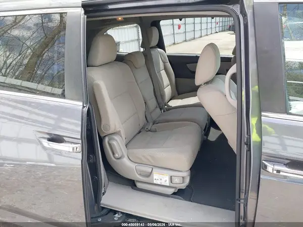 5FNRL5H30GB116501 2016 HONDA ODYSSEY - Image 8