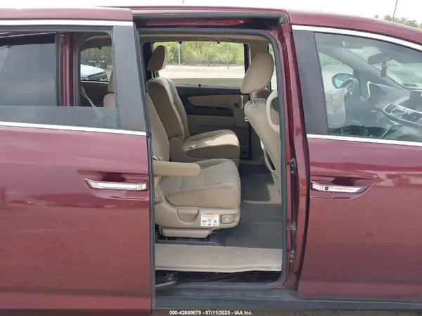 5FNRL5H30GB123853 2016 HONDA ODYSSEY - Image 8