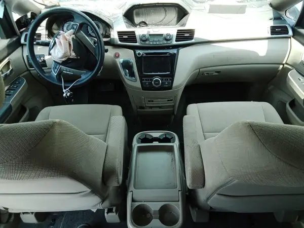 5FNRL5H30GB142497 2016 HONDA ODYSSEY - Image 8