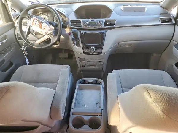 5FNRL5H30GB142743 2016 HONDA ODYSSEY - Image 8