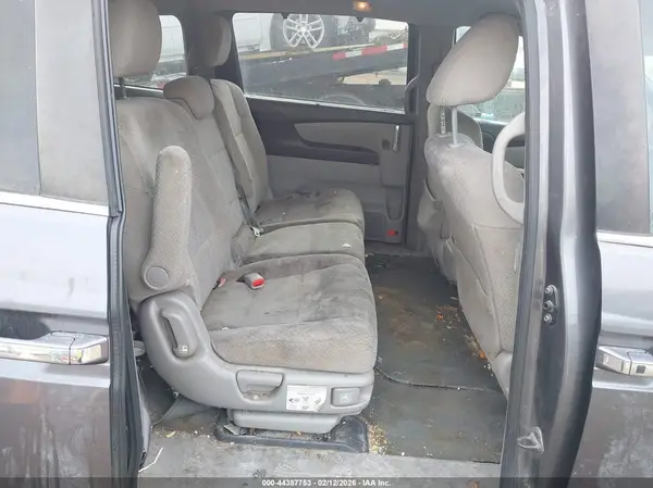 5FNRL5H30GB151829 2016 HONDA ODYSSEY - Image 8