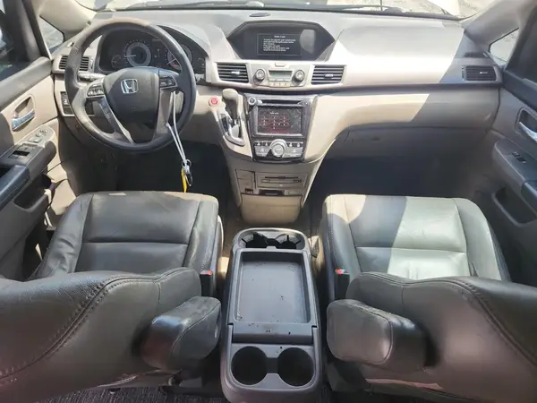 5FNRL5H30GB163947 2016 HONDA ODYSSEY - Image 8