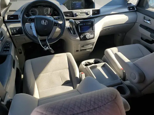 5FNRL5H30HB005741 2017 HONDA ODYSSEY - Image 8
