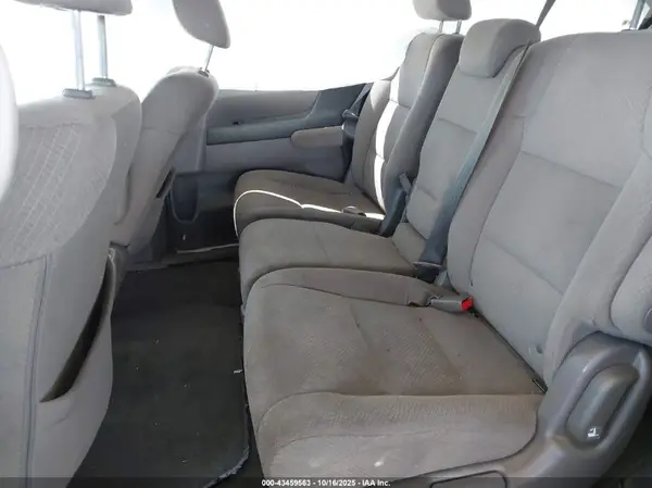 5FNRL5H30HB006212 2017 HONDA ODYSSEY - Image 8
