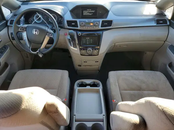 5FNRL5H30HB010177 2017 HONDA ODYSSEY - Image 8