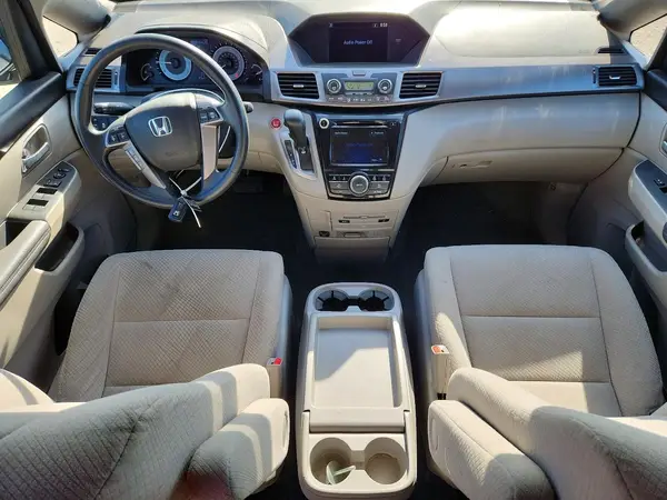 5FNRL5H30HB014813 2017 HONDA ODYSSEY - Image 8