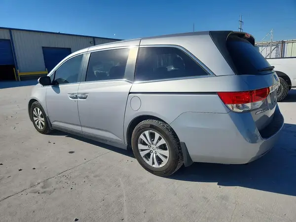 5FNRL5H30HB015279 2017 HONDA ODYSSEY - Image 2