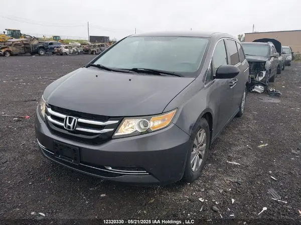 5FNRL5H30HB502725 2017 HONDA ODYSSEY - Image 2
