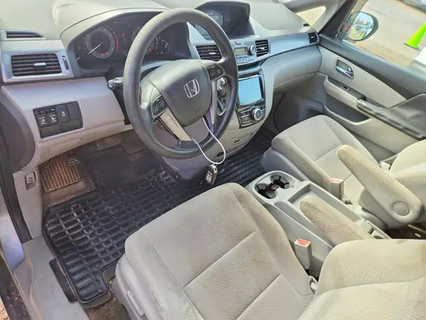5FNRL5H31GB066532 2016 HONDA ODYSSEY - Image 8