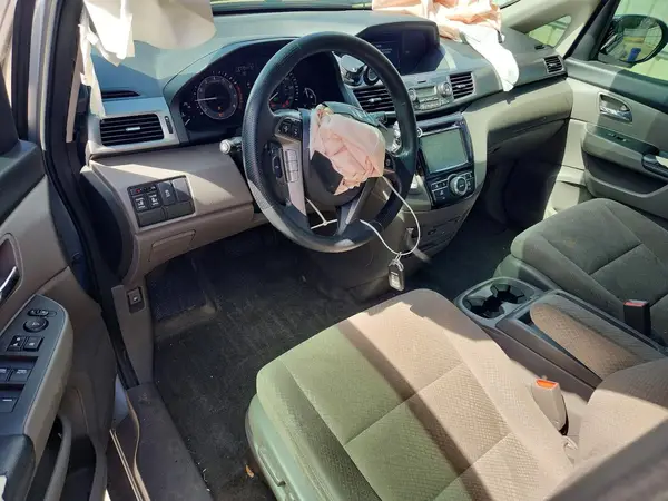5FNRL5H31GB088076 2016 HONDA ODYSSEY - Image 8