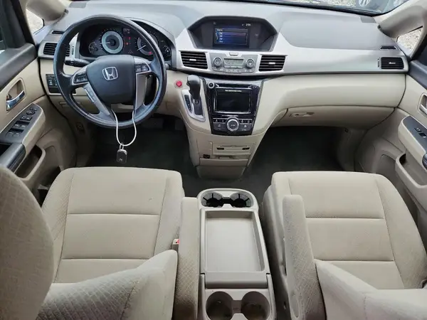 5FNRL5H31GB092838 2016 HONDA ODYSSEY - Image 8