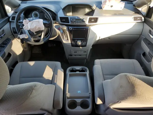 5FNRL5H31GB108083 2016 HONDA ODYSSEY - Image 8