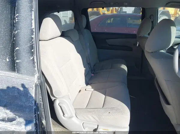 5FNRL5H31GB113073 2016 HONDA ODYSSEY - Image 8