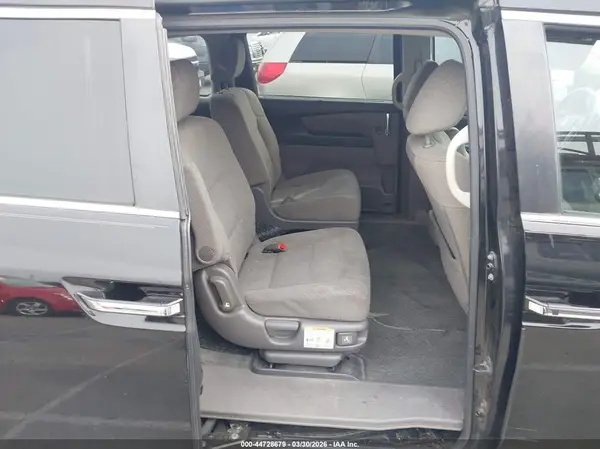 5FNRL5H31GB120301 2016 HONDA ODYSSEY - Image 8