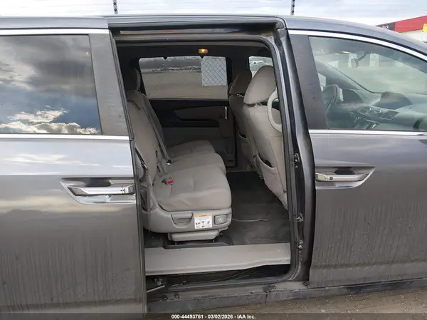 5FNRL5H31GB122596 2016 HONDA ODYSSEY - Image 8