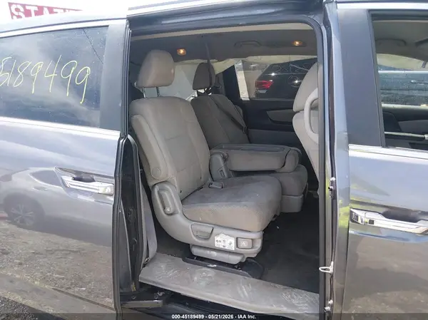 5FNRL5H31GB125725 2016 HONDA ODYSSEY - Image 8