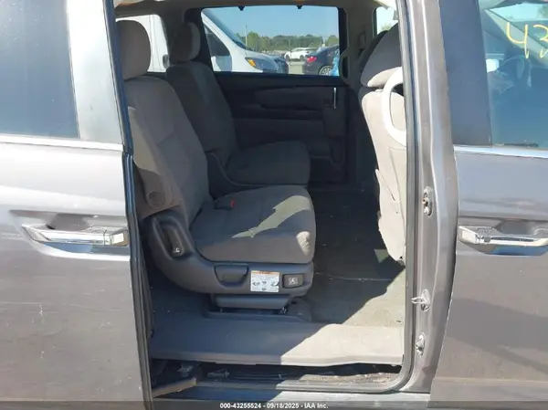 5FNRL5H31GB145103 2016 HONDA ODYSSEY - Image 8