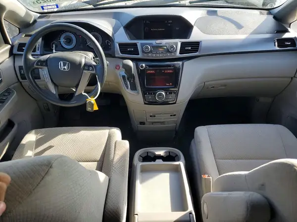 5FNRL5H31GB146946 2016 HONDA ODYSSEY - Image 8