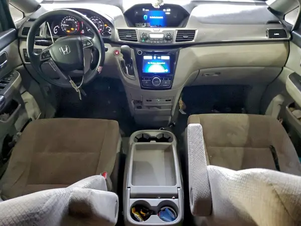 5FNRL5H31HB020099 2017 HONDA ODYSSEY - Image 8