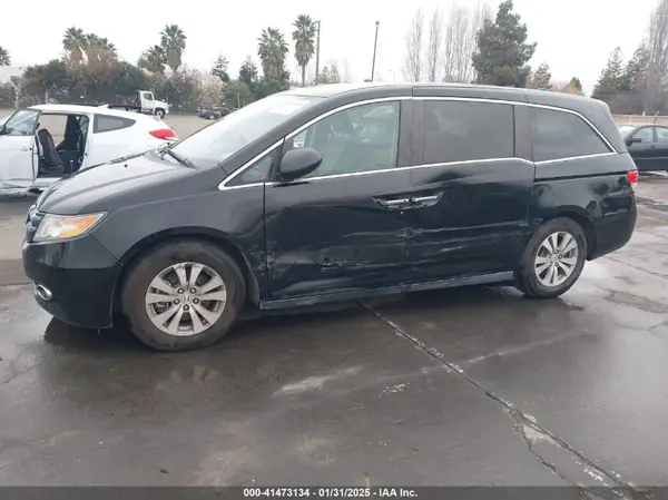 5FNRL5H31HB020524 2017 HONDA ODYSSEY - Image 2
