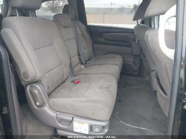 5FNRL5H31HB020524 2017 HONDA ODYSSEY - Image 8